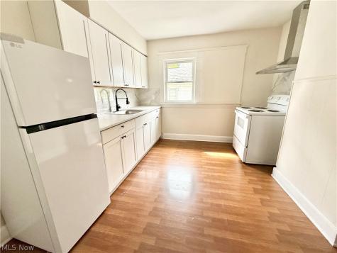 9617 Mount Auburn Avenue Cleveland OH 44104