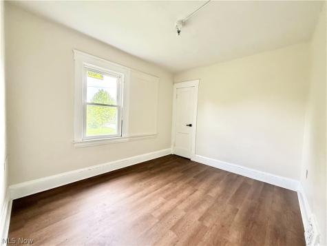 9617 Mount Auburn Avenue Cleveland OH 44104