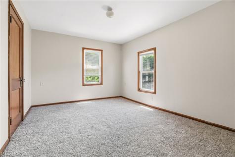 7207 Deveny Avenue Cleveland OH 44105