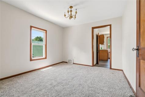 7207 Deveny Avenue Cleveland OH 44105