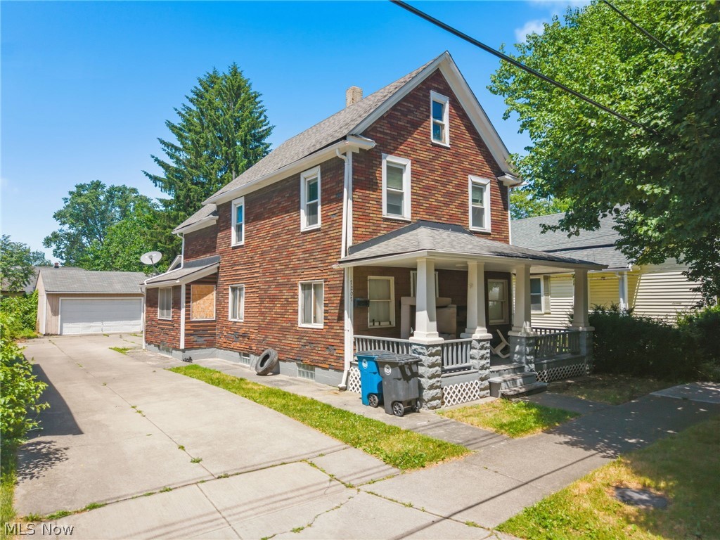 7207 Deveny Avenue Cleveland OH 44105