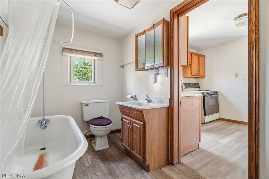 7207 Deveny Avenue Cleveland OH 44105