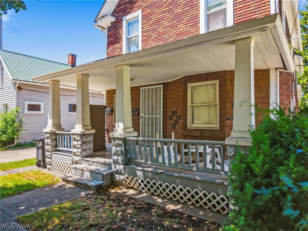 7207 Deveny Avenue Cleveland OH 44105