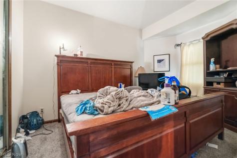 7207 Deveny Avenue Cleveland OH 44105