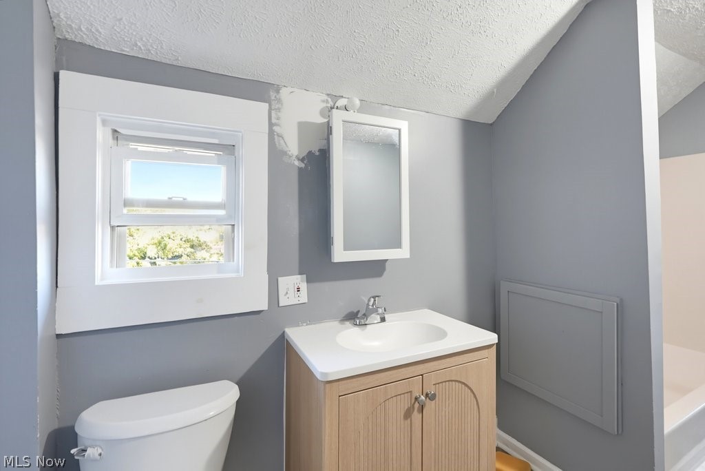 290-292 E South Street Akron OH 44311