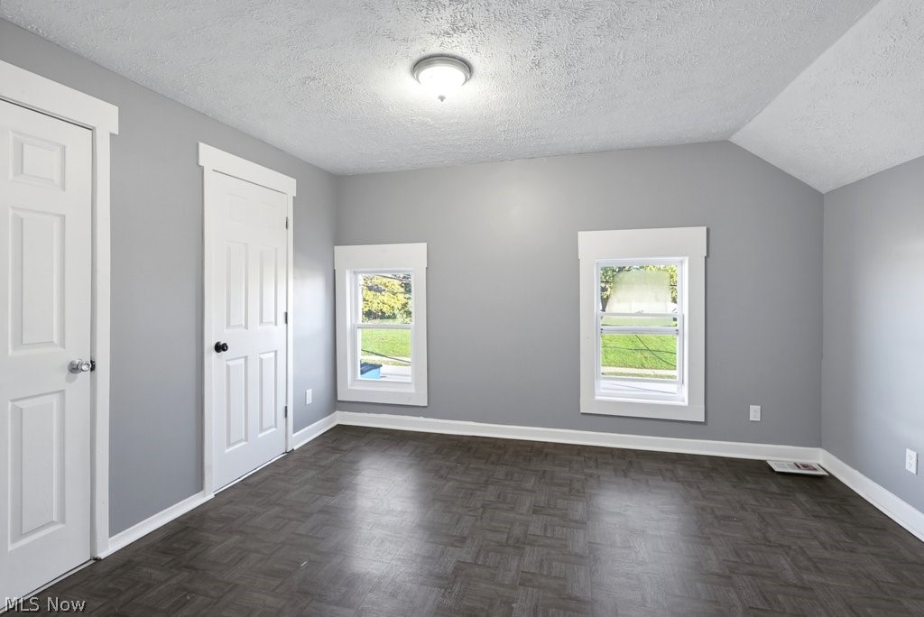 290-292 E South Street Akron OH 44311