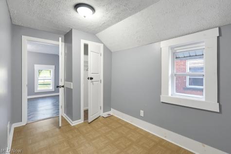 290-292 E South Street Akron OH 44311