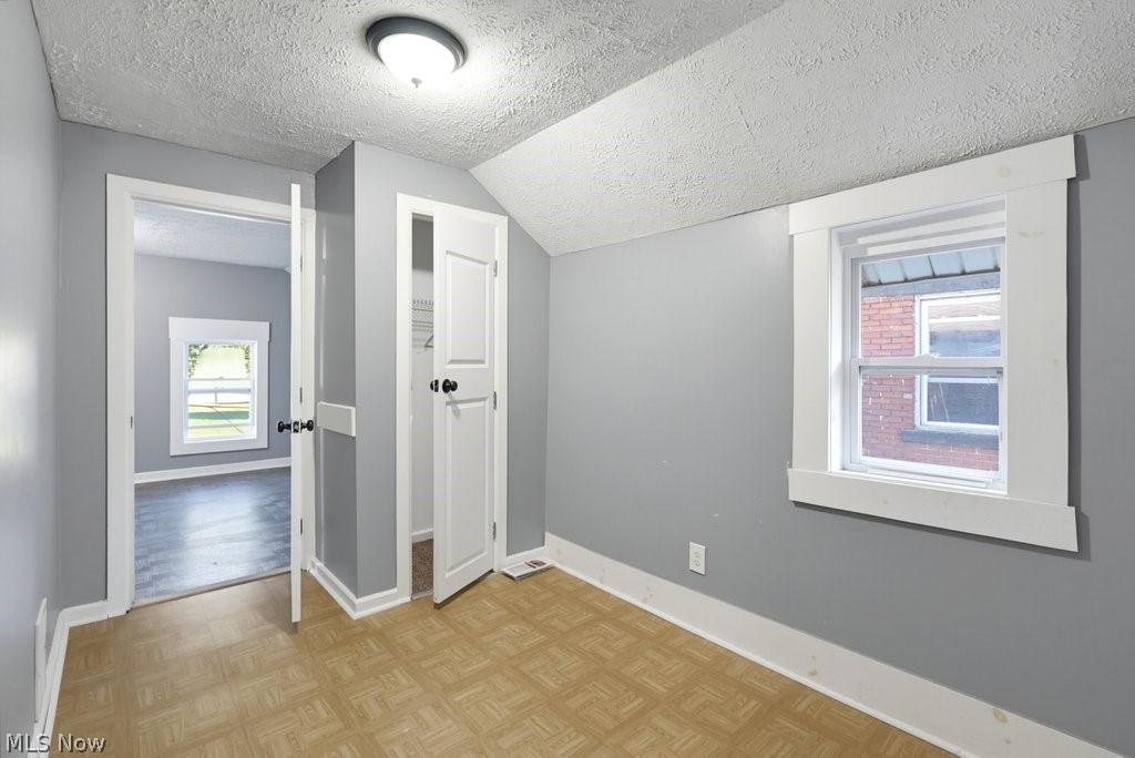 290-292 E South Street Akron OH 44311