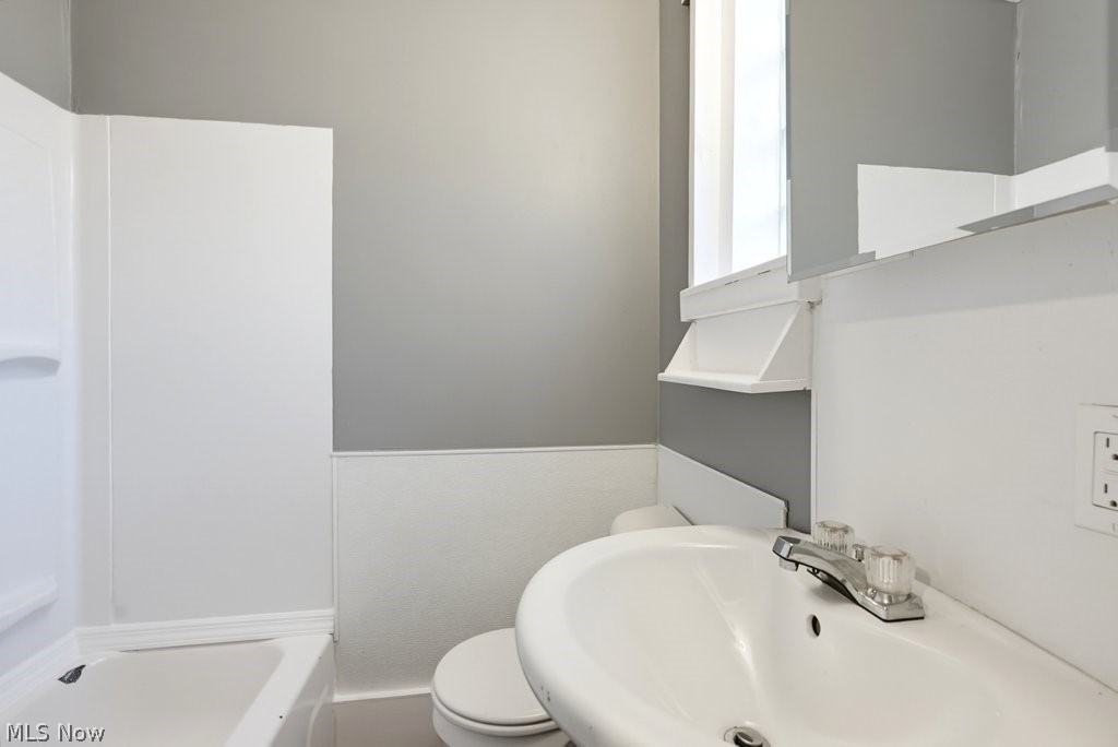 290-292 E South Street Akron OH 44311