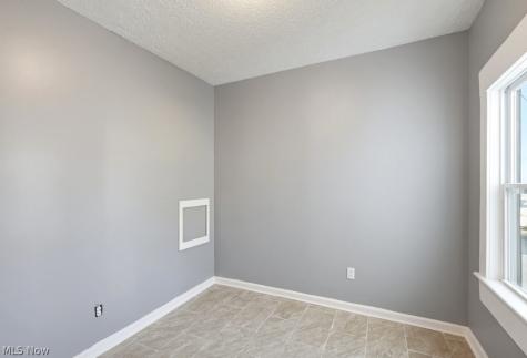 290-292 E South Street Akron OH 44311
