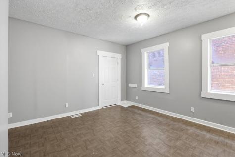 290-292 E South Street Akron OH 44311