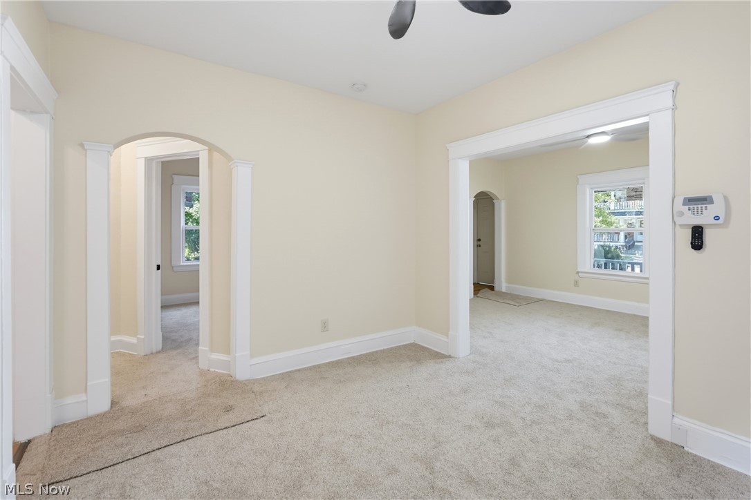 658 E 92nd Street Cleveland OH 44108