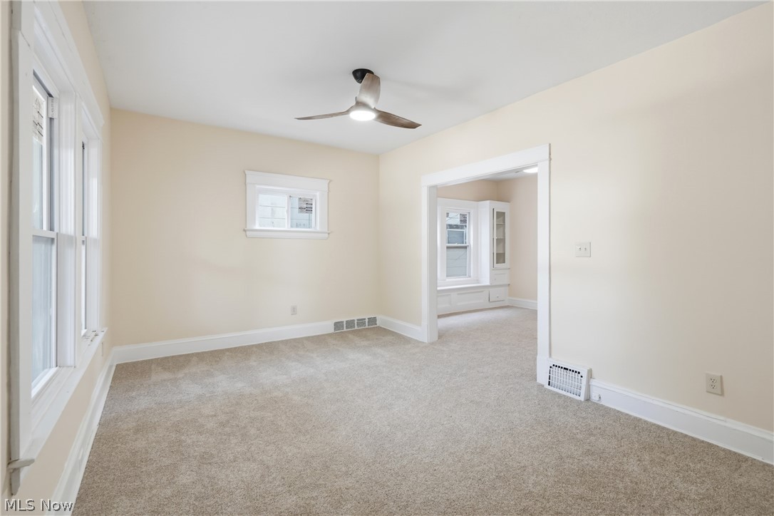 658 E 92nd Street Cleveland OH 44108