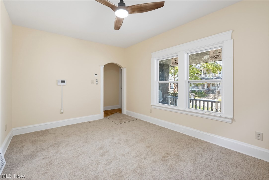658 E 92nd Street Cleveland OH 44108