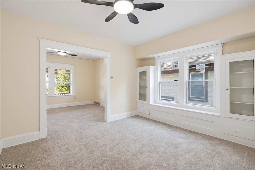 658 E 92nd Street Cleveland OH 44108