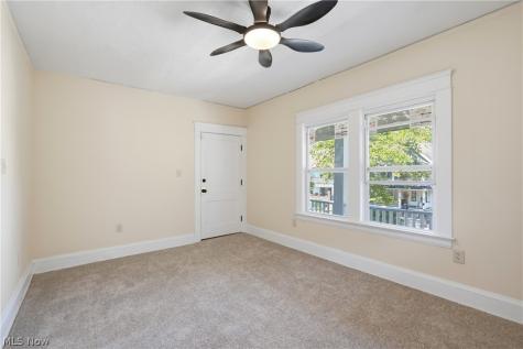 658 E 92nd Street Cleveland OH 44108