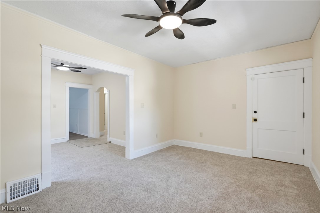 658 E 92nd Street Cleveland OH 44108