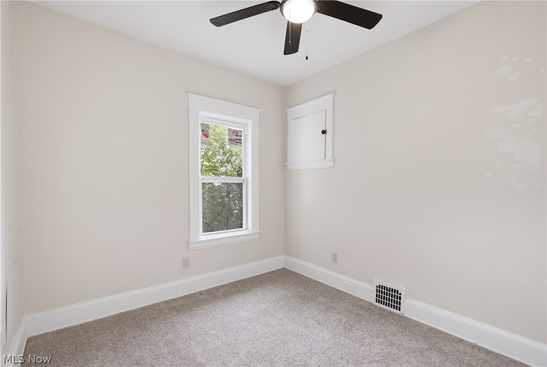 658 E 92nd Street Cleveland OH 44108