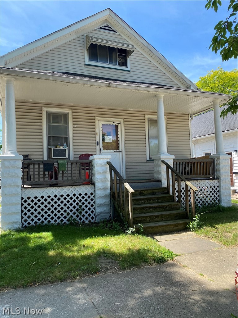 6622 Lansing Cleveland OH 44105