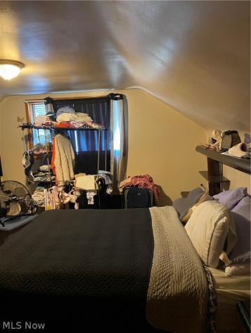 6622 Lansing Cleveland OH 44105