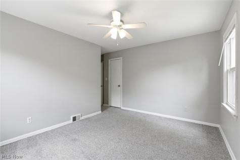 2341 Warrensville Center Road University Heights OH 44118