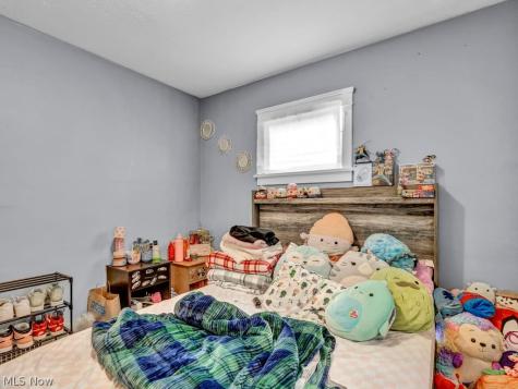 3515 W 100th Street Cleveland OH 44111