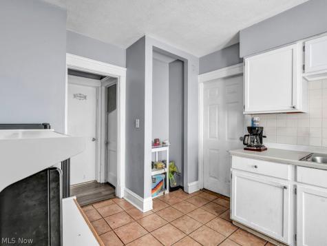 3515 W 100th Street Cleveland OH 44111