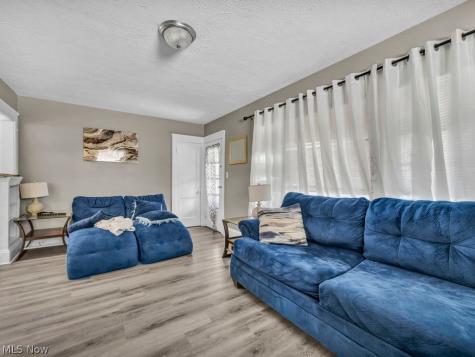 3515 W 100th Street Cleveland OH 44111