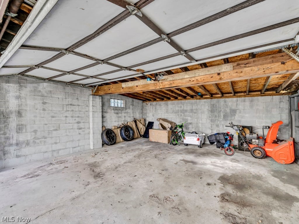 3515 W 100th Street Cleveland OH 44111
