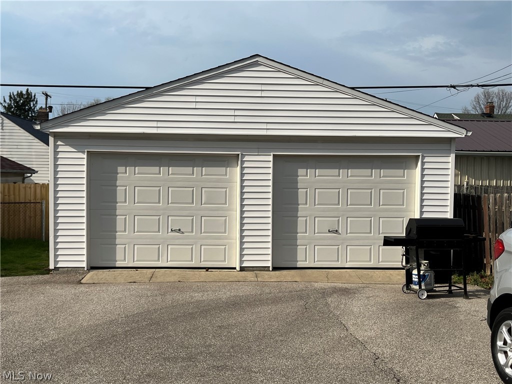 5214 Northcliff Avenue Cleveland OH 44144