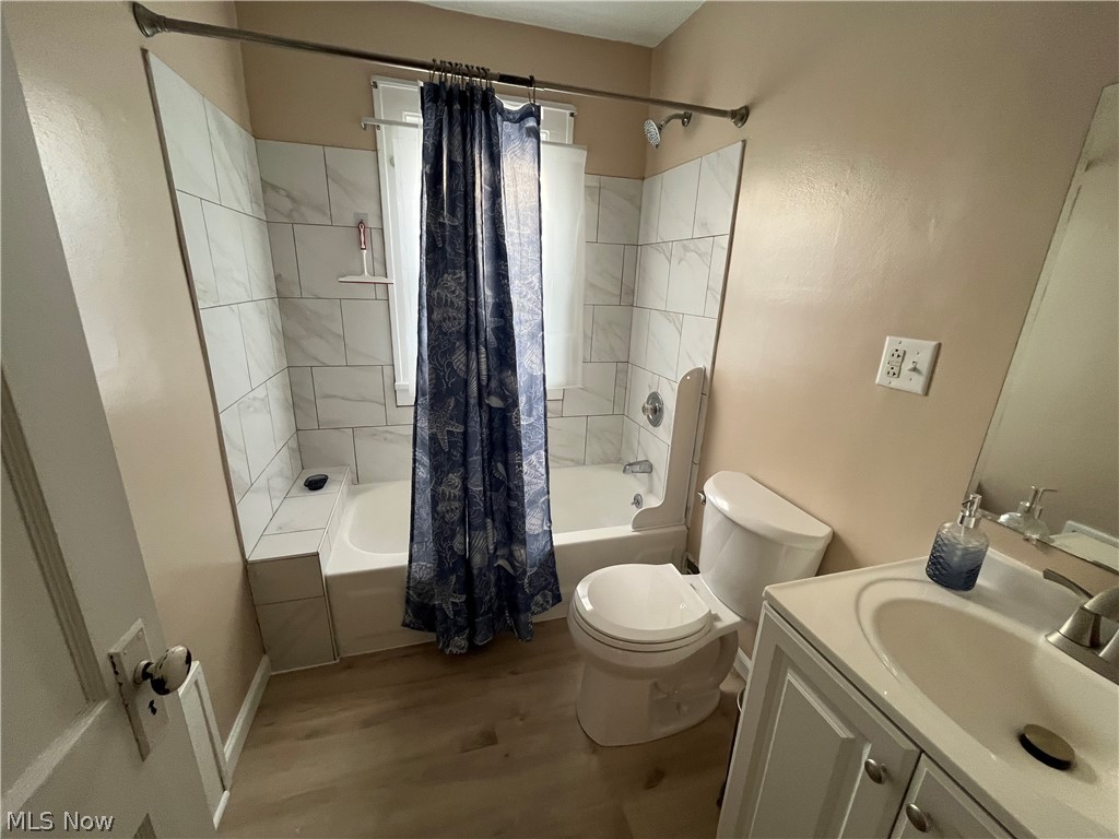 5214 Northcliff Avenue Cleveland OH 44144