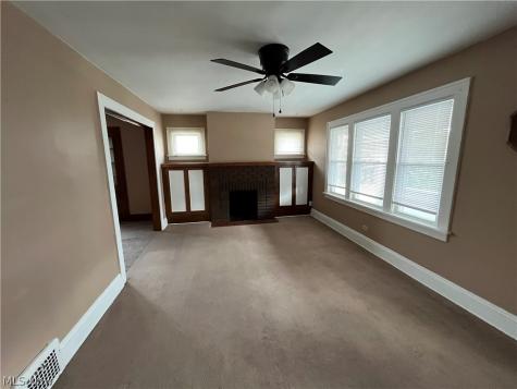 5214 Northcliff Avenue Cleveland OH 44144