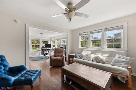 302-304 Ruth Street Bay Village OH 44140