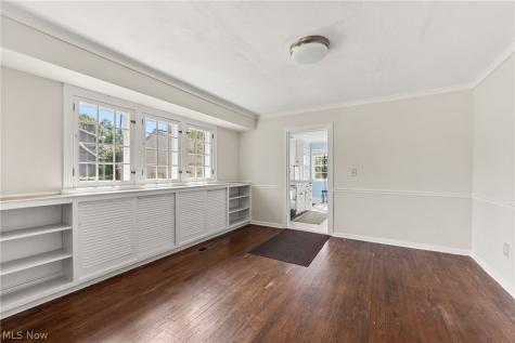 302-304 Ruth Street Bay Village OH 44140