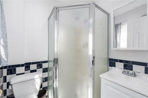 302-304 Ruth Street Bay Village OH 44140