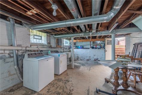 302-304 Ruth Street Bay Village OH 44140