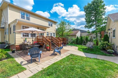 302-304 Ruth Street Bay Village OH 44140