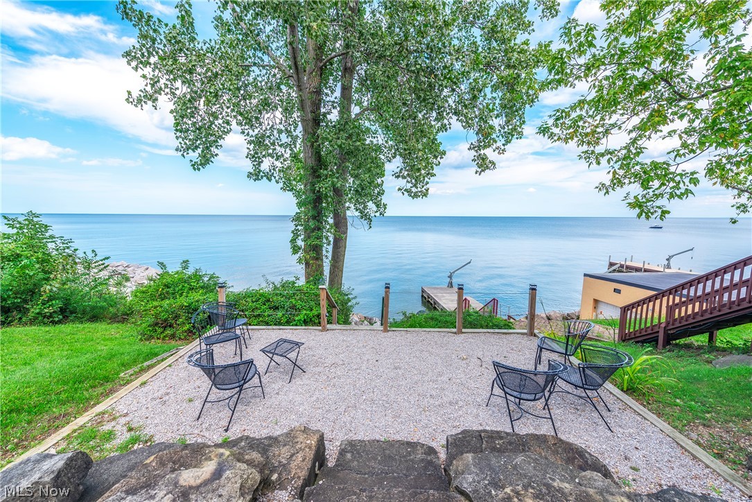 302-304 Ruth Street Bay Village OH 44140