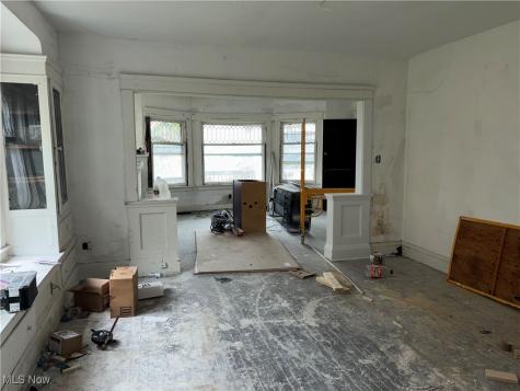 11502 Fairport Avenue Cleveland OH 44108