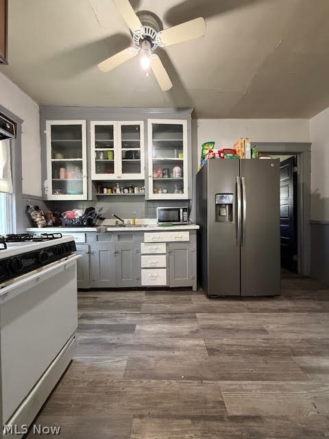 9916 Aetna Road Cleveland OH 44105