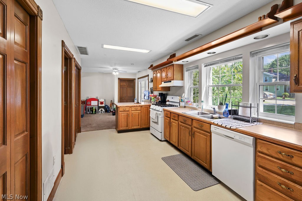 541 E Main Street Ravenna OH 44266