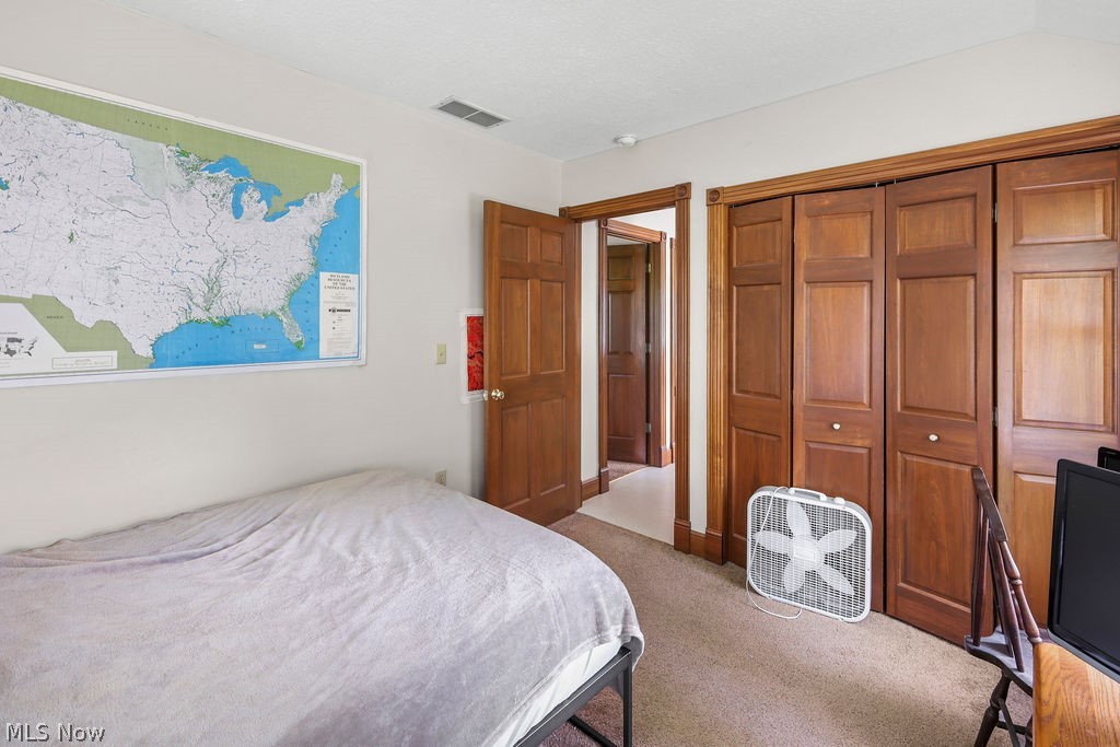 541 E Main Street Ravenna OH 44266