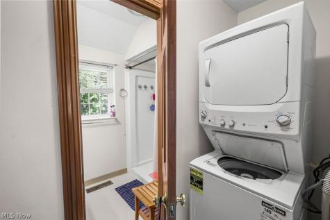 541 E Main Street Ravenna OH 44266