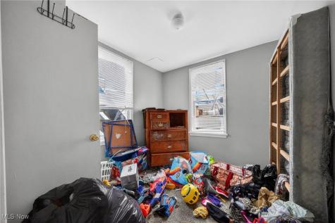1523 Winchester Avenue Lakewood OH 44107