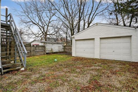1523 Winchester Avenue Lakewood OH 44107