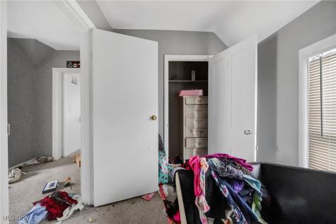 1523 Winchester Avenue Lakewood OH 44107