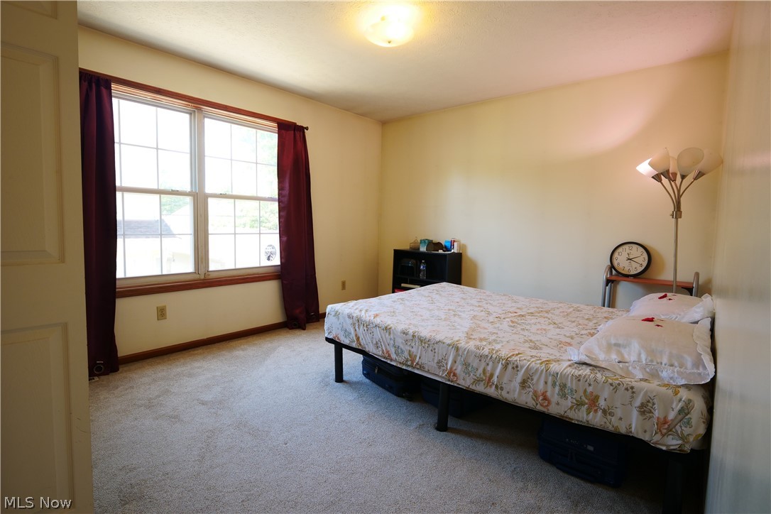 4404 W 53rd Street Cleveland OH 44144