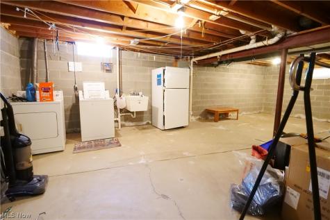 4404 W 53rd Street Cleveland OH 44144