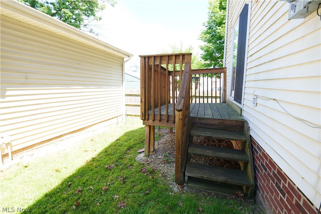 4404 W 53rd Street Cleveland OH 44144