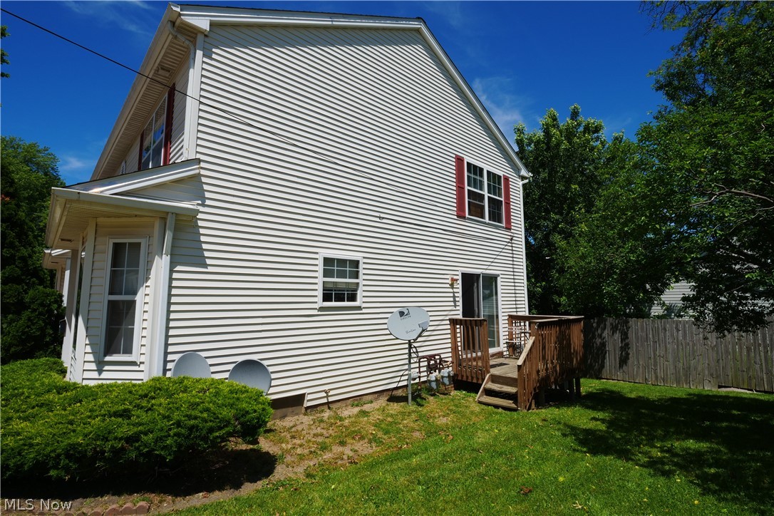 4404 W 53rd Street Cleveland OH 44144